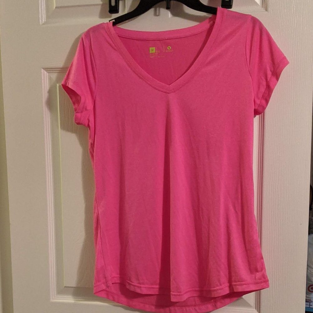 Bright Pink Xersion V-neck Workout Shirt M